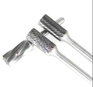 Un bon prix. Le carbure de tungstène rotatoire cylindrique de YG10X meurent broyeur Bits For Wood découpant ISO9001 en ligne